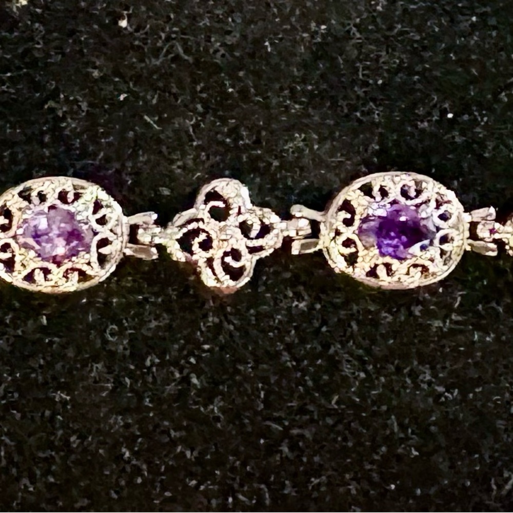 Elegant filigree Silver and Purple Bracelet